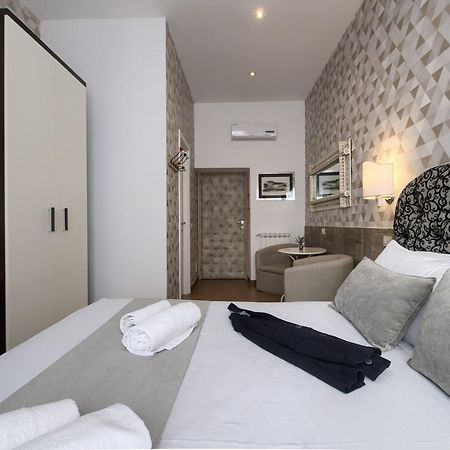Domus Pietro Inn Roma Ngoại thất bức ảnh