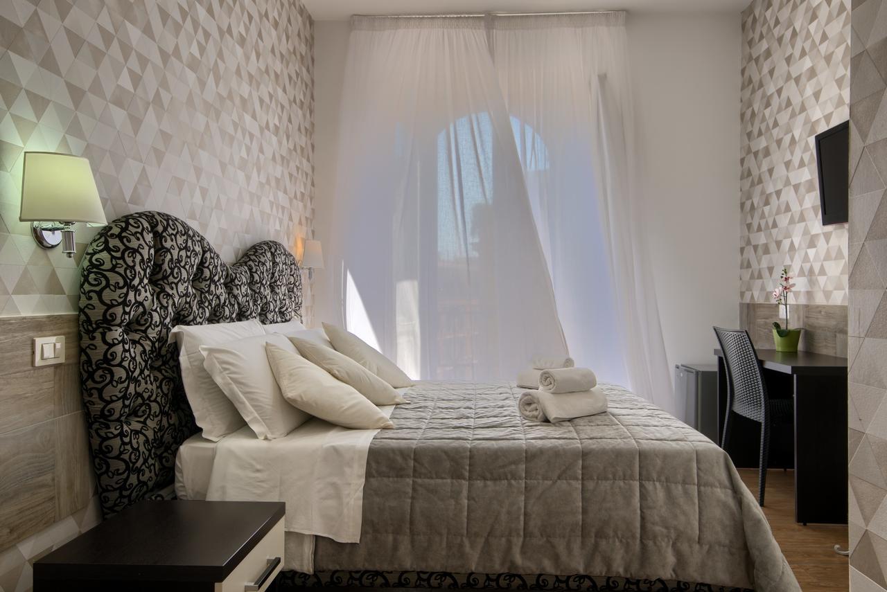 Domus Pietro Inn Roma Ngoại thất bức ảnh