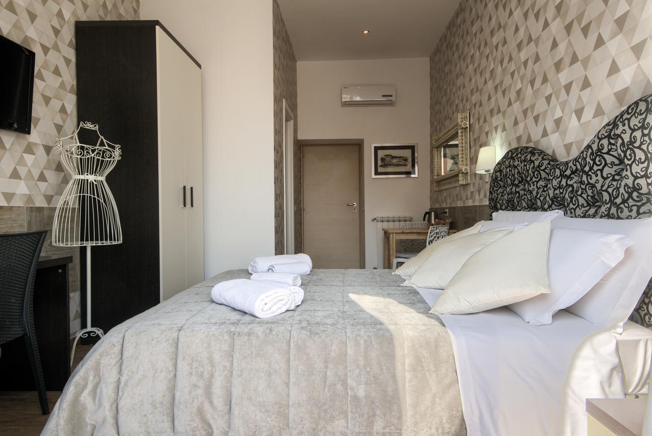 Domus Pietro Inn Roma Ngoại thất bức ảnh