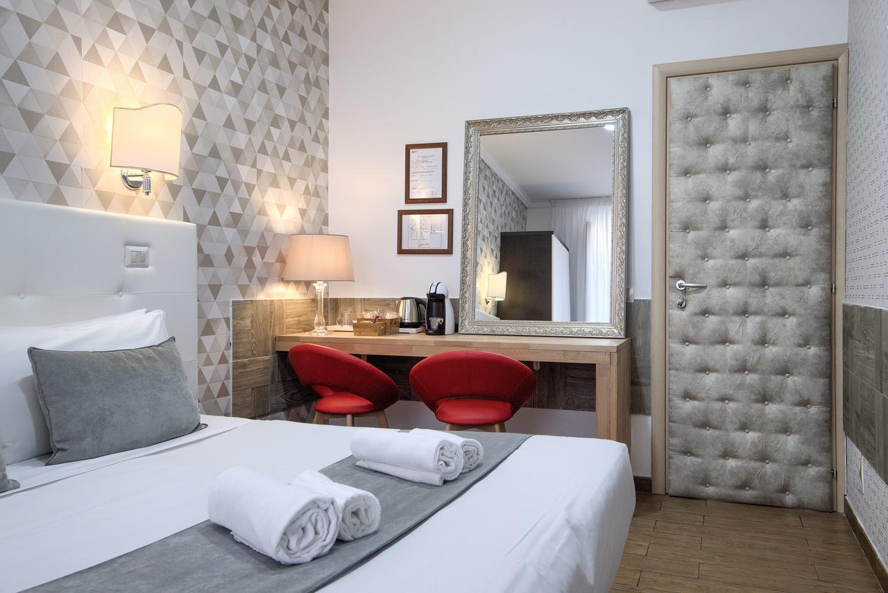 Domus Pietro Inn Roma Ngoại thất bức ảnh