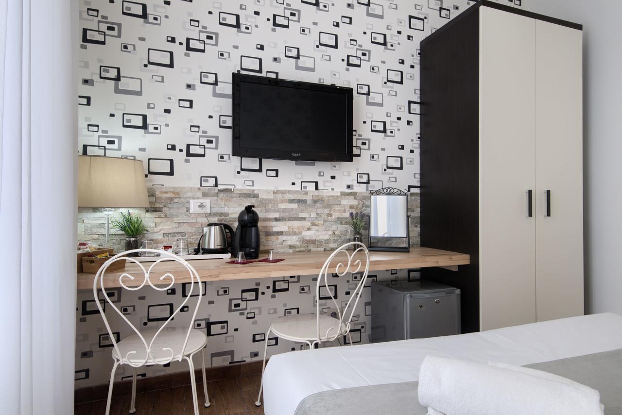 Domus Pietro Inn Roma Ngoại thất bức ảnh